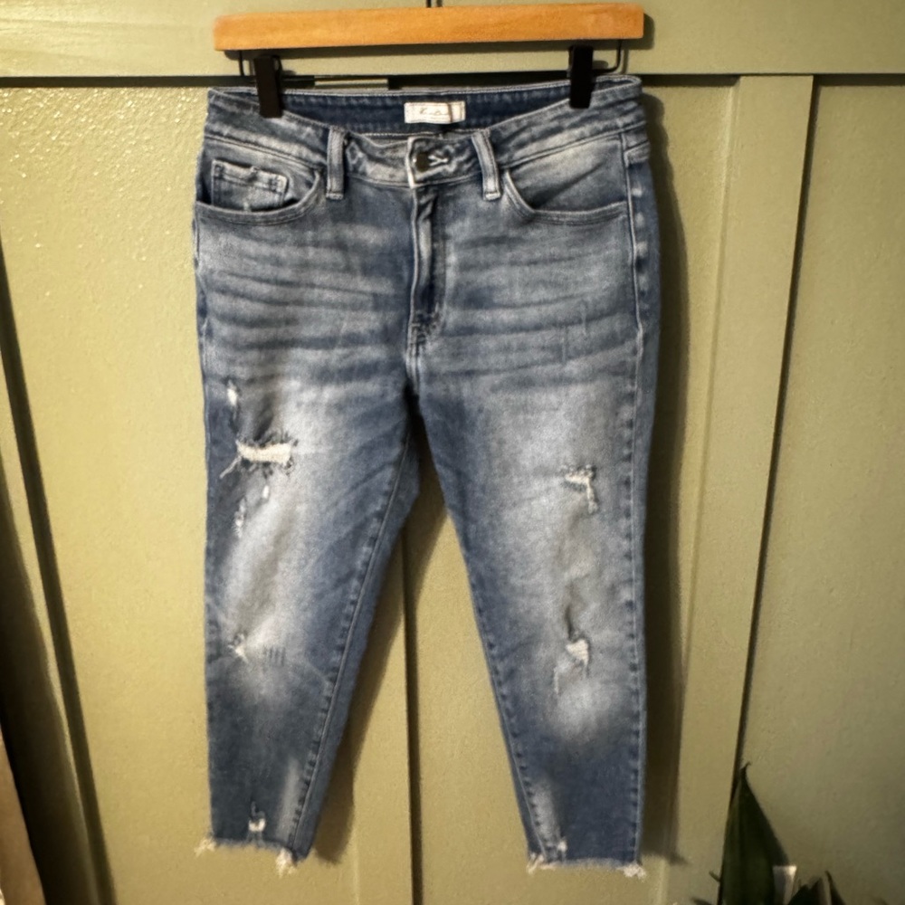 KANCAN | Signature Mid-Rise Ankle Skinny Jean - Picture 5 of 7